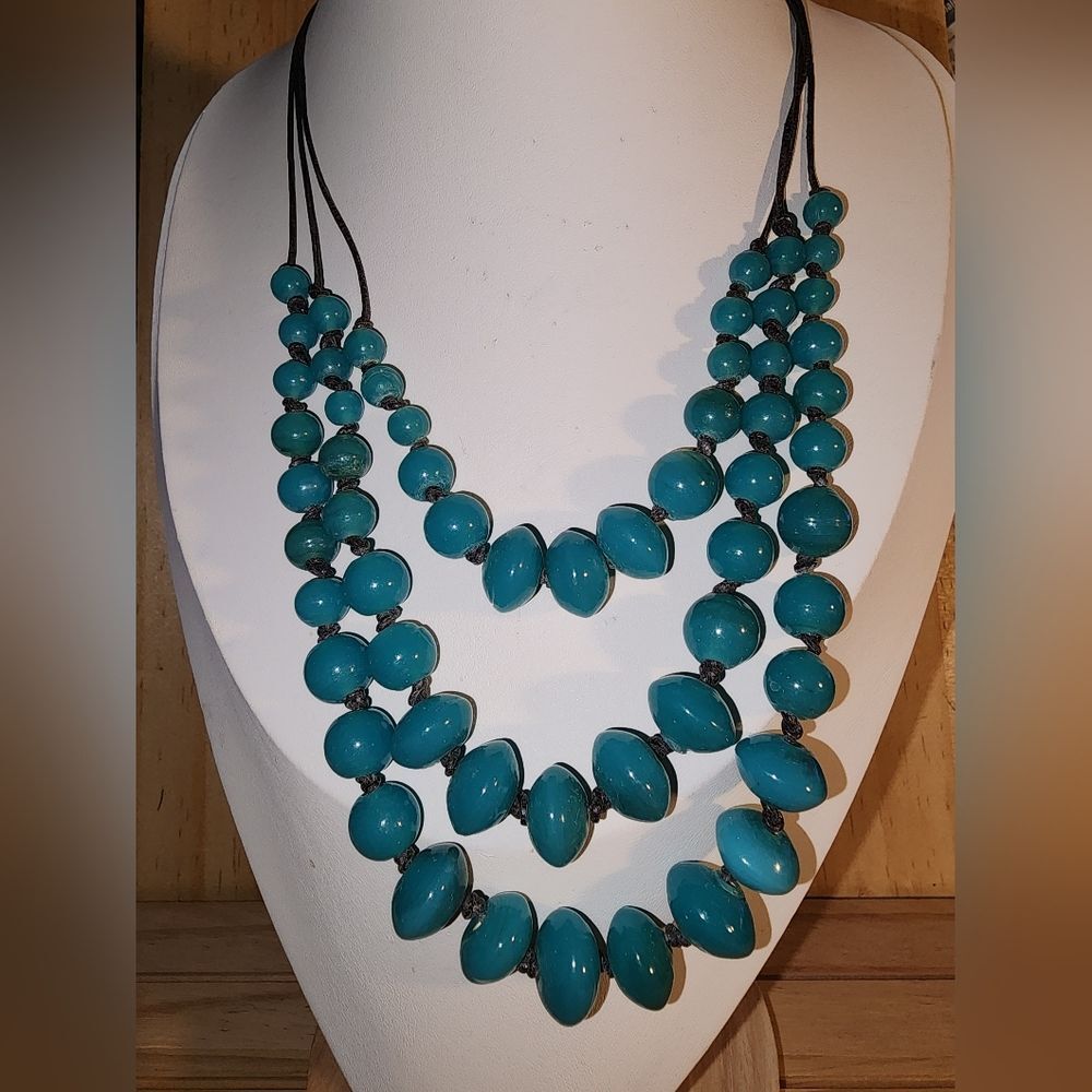 Artisan Semi-Precious Blue Bead Knotted Necklace 16" + 3" Extender
